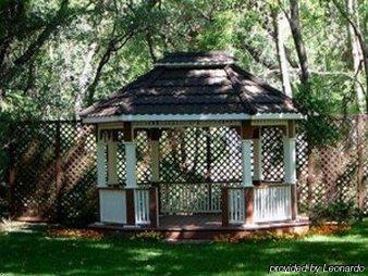 Oak Creek Terrace *